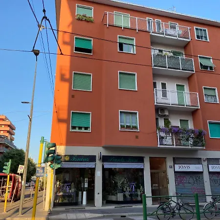 House Milano * Milano
